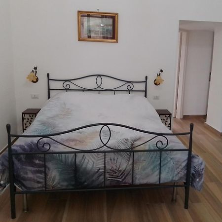 B&B Palazzo Sersale Napoli 외부 사진