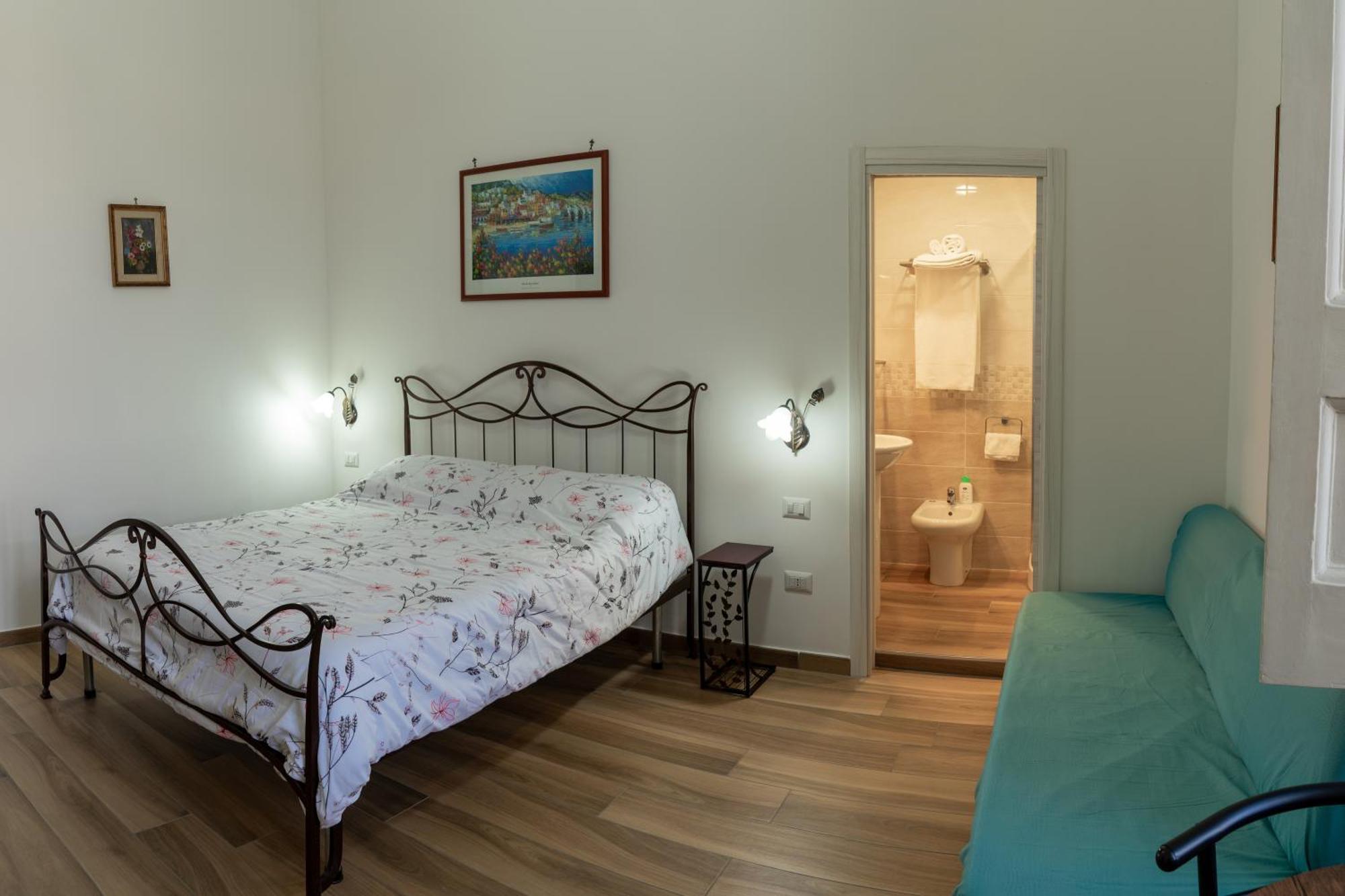 B&B Palazzo Sersale Napoli 외부 사진