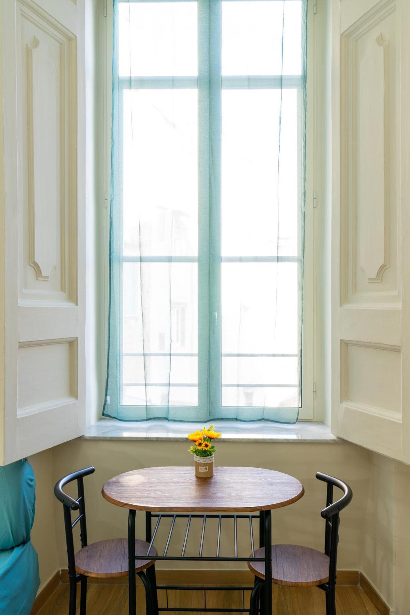 B&B Palazzo Sersale Napoli 외부 사진