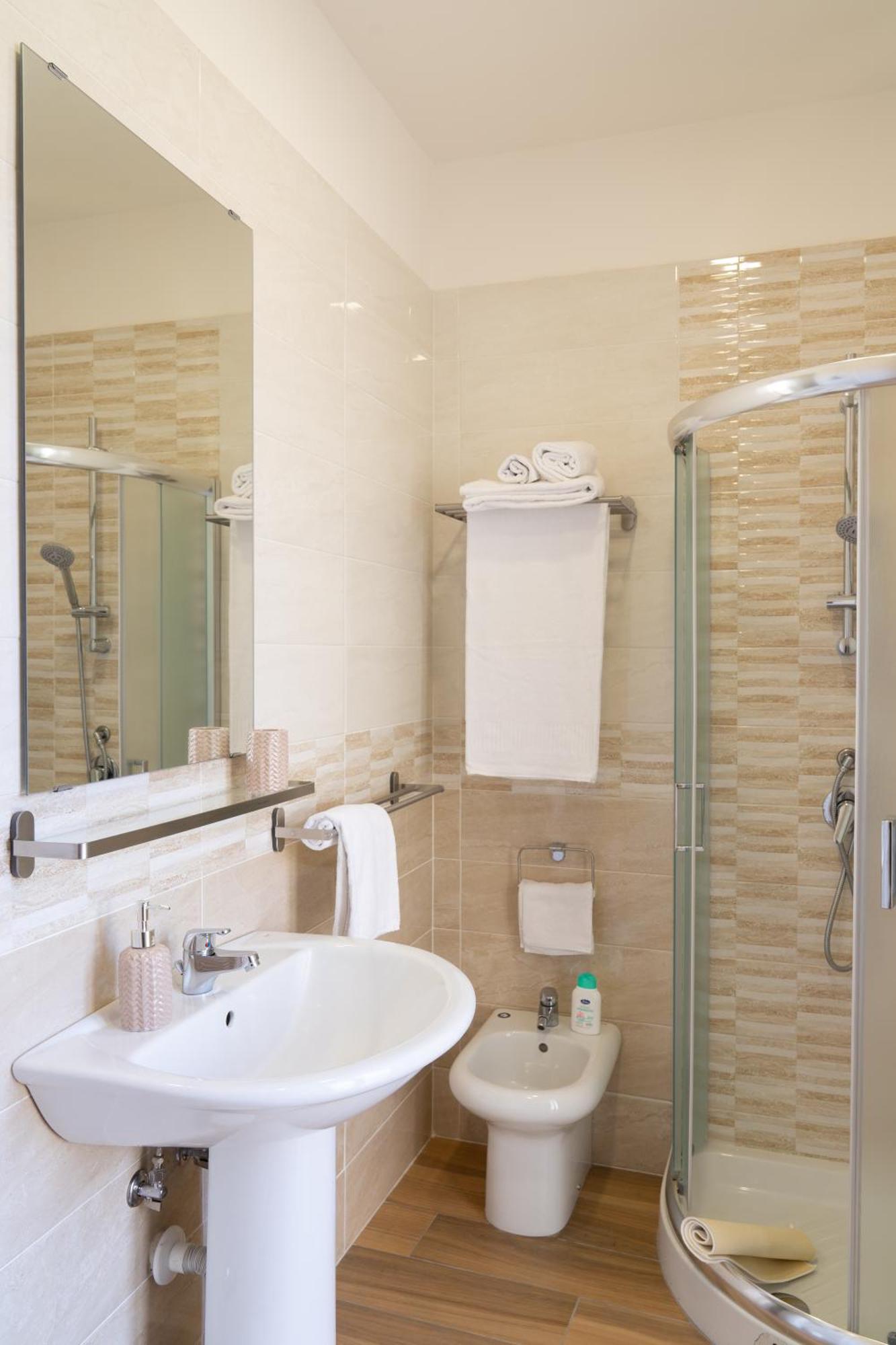 B&B Palazzo Sersale Napoli 외부 사진